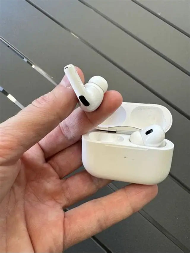 AIRPODS PRO 1:1 copy