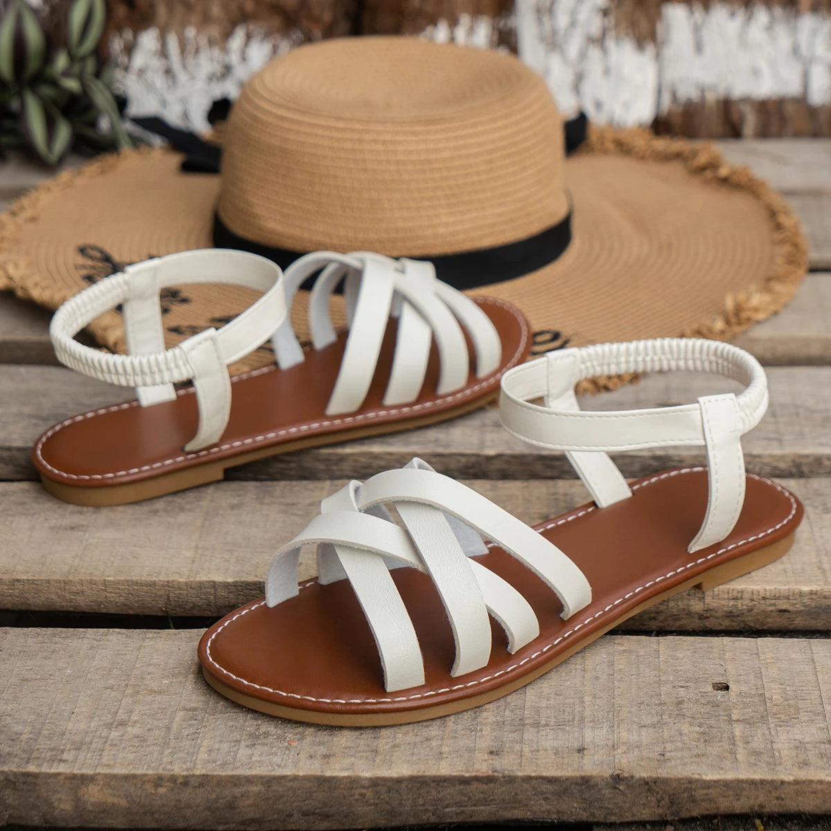 Ariana Sandals